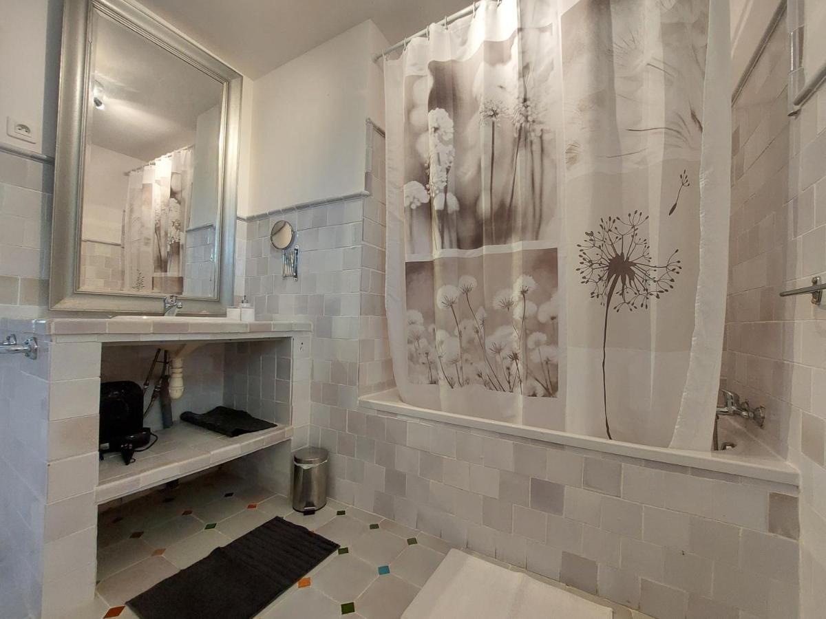 Mas Des Cigognes Bed & Breakfast Le Thor Exterior photo